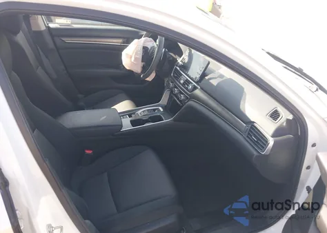 2018 Honda Accord Hybrid из США, поврежденный, VIN 1HGCV3F1XJA003839